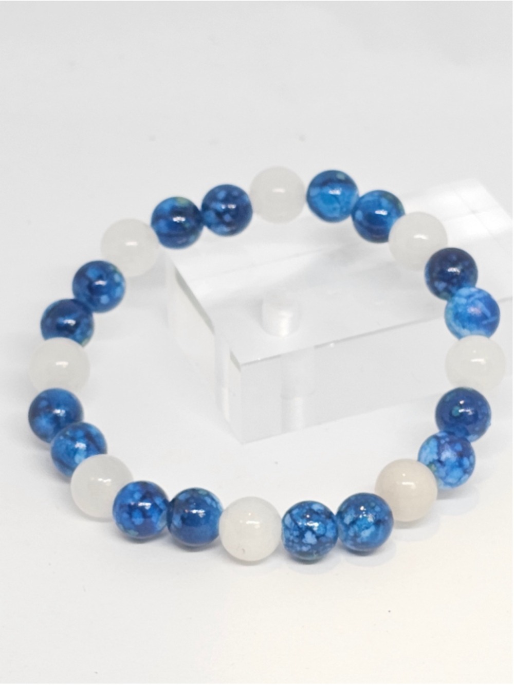 Blue Vein Clear Quartz Gemstone Beaded Bracelet 7 Inch